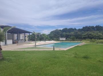 Casa de 2 habitaciones, Chame · Casa en Residencial con Piscina - Sector de Playa: Las Lajas, Para Estrenar