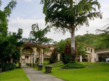 Apartamento de 3 habitaciones, Panamá · Se Vende Apartamento en Clayton - Embassy Club