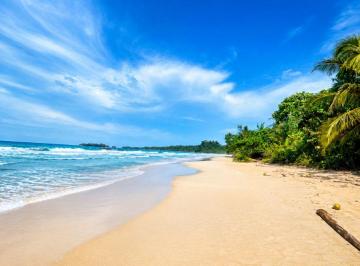 Terreno / Lote , Bocas del Toro · Terreno en Venta en Bastimentos – Excelente Oportunidad de Inversión