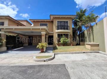 Casa de 3 habitaciones, Panamá · Alquiler Casa Duplex Condado del Rey Ih