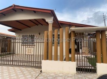 Casa de 3 habitaciones, San Miguelito · Venta de Casa en Brisas de Golf