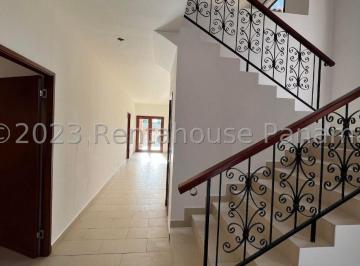 Casa de 4 habitaciones, Panamá · Amplia Casa en Venta en Costa Sur