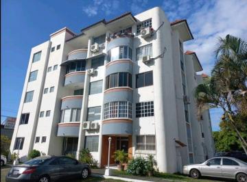 Apartamento de 3 habitaciones, Panamá · Venta de Apartamento en PH Villas de Costa del Este
