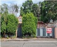 Casa · 1741m² · 5 Recámaras · 2 Estacionamientos · Se Vende Residencia en Santa Elena – El Golf