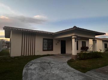 Casa de 2 habitaciones, David · Residencial Santa Catalina David Chiriqui Casa en Alquiler