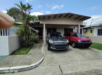 Casa de 3 habitaciones, Panamá · Venta de Casa en Reparto Nuevo Panama