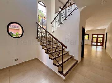Casa de 3 habitaciones, Panamá · Amplia Casa en Alquiler en Costa Sur
