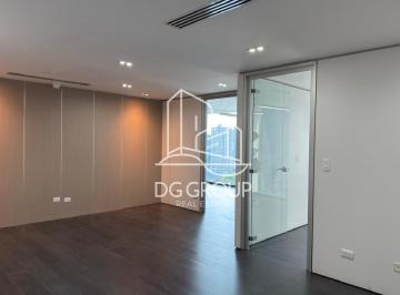 Oficina comercial · 112m² · 2 Estacionamientos · Alquiler de Oficina en Punta Pacífica Oceanía Business