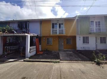 Casa de 3 habitaciones, Panamá · Venta de Casa PH Mirador del Bosque, Ciudad Santa Fe