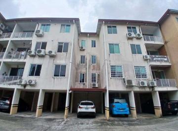 Casa de 2 habitaciones, Panamá · Venta de Apartamento en PH Emerald Village, Las Cumbres