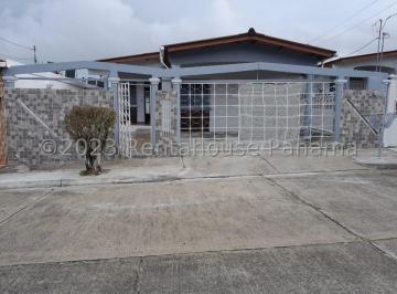 Casa de 3 habitaciones, San Miguelito · Venta de Casa en Brisas de Golf