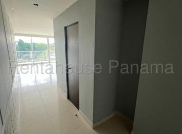 Apartamento de 3 habitaciones, Panamá · Venta de Apartamento en Albrook