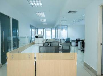 Oficina comercial · 199m² · 3 Estacionamientos · Alquiler de Oficina en Av Balboa, Torre Bicsa