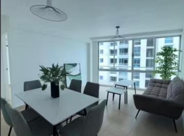 Apartamento · 61m² · 2 Recámaras · 2 Estacionamientos · Apartamento Remodelado PH Paseo del Golf Cpy