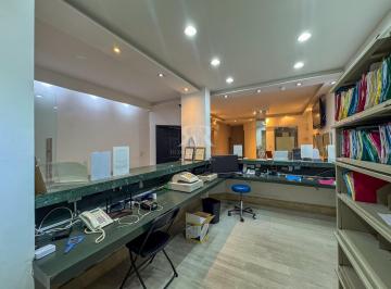 Oficina comercial · 310m² · 7 Estacionamientos · Oficina de 310 m² Vía Ramon Arias Vía Brasil