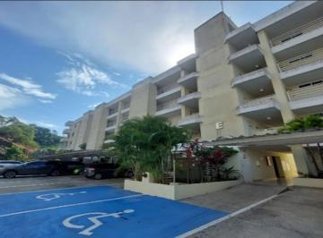 Apartamento de 3 habitaciones, Panamá · En Venta Amplio Apartamento, Via Centenario