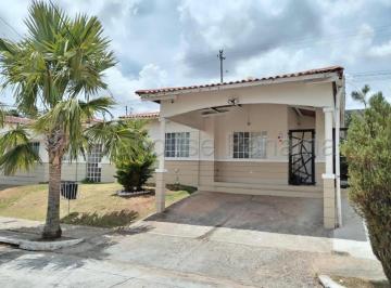 Casa de 3 habitaciones, La Chorrera · Alquiler de Casa en Chorrera Abs25 - 8769
