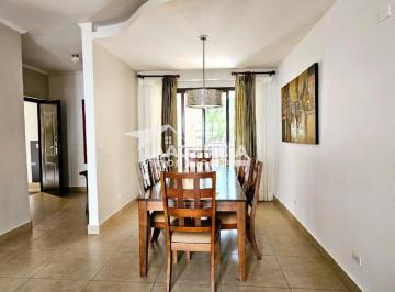 Apartamento de 3 habitaciones, Panamá · Albrook, Venta en Apartamento en Embassy Village en Piso Bajo