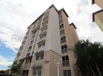 Apartamento de 3 habitaciones, Panamá · Apartamento en Alquiler en Versalles 26 - 7137 Abs