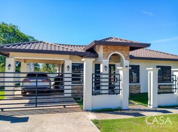 Casa en Venta de 5 habitaciones Los Algarrobos · Paquete 2 Casas Amobladas en Venta en Los Algarrobos, Dolega Chiriqui