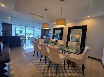 Apartamento de 3 habitaciones, Panamá · Apt Aaa 3r3.5b3p Lujoso Amoblado Primera Linea Vista a Mar en Cde 4500
