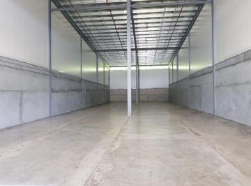 Bodega-Galpón-Depósito , San Miguelito · Bodega - Galpón - Depósito de 500 m² en Alquiler en Las Cumbres