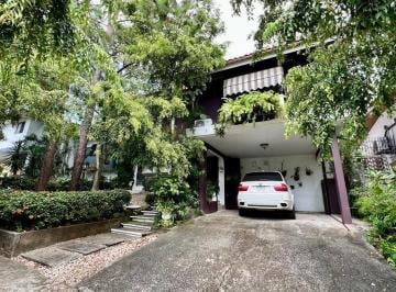 Casa · 377m² · 4 Recámaras · 4 Estacionamientos · Casa en Venta Hato Pintado Am