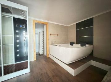 Apartamento · 320m² · 4 Recámaras · 2 Estacionamientos - Philip James Realty Company · Se Vende Apartamento: Coco del Mar, PH Nautica.