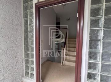Casa de 3 habitaciones, Panamá · Casa en Venta Altos de Miraflores Sótano Remodelado