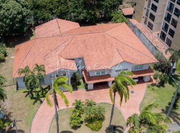 Casa · 500m² · 5 Recámaras · 5 Estacionamientos · Casa en Venta o Alquiler en Amador Alto Potencial de Inversión