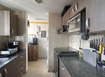 Apartamento de 2 habitaciones, Panamá · Apartamento de 100 m² con 2 Habitaciones en Venta en Hato Pintado