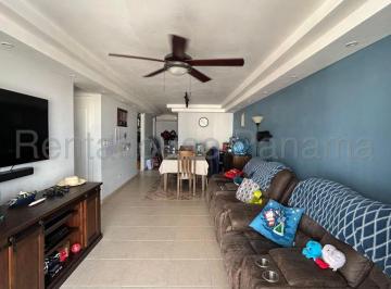 Apartamento de 2 habitaciones, Panamá · Se Vende Apartamento en Hato Pintado Zc