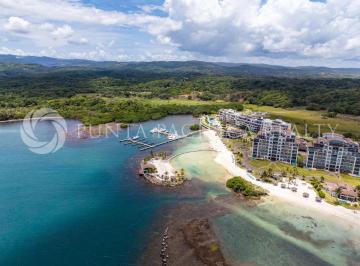 Apartamento de 5 habitaciones, Colón · Penthouse en Venta Playa Escondida Colón Panamá | Frente Al Mar | Lujo | Amoblado