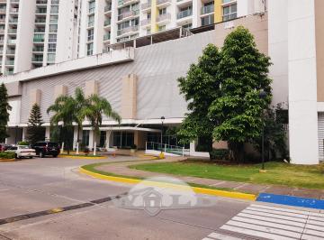 Apartamento de 2 habitaciones, Panamá · Apartamento en Venta - PH Kings Park (Tumba Muerto) Piso 27 con Vista Espectacular