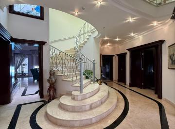 Casa · 838m² · 4 Recámaras · 5 Estacionamientos · Vendo Casa Punta Pacifica Gold Point