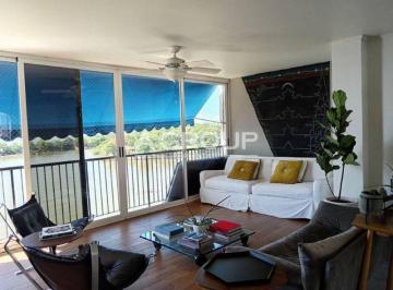 Apartamento · 240m² · 3 Recámaras · 2 Estacionamientos · Las Llamas - Coco del Mar - Se Vende Apartamento