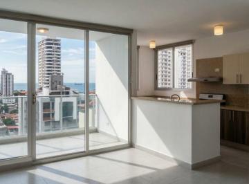 Apartamento de 1 habitación, Panamá · Le Mare Vista Al Mar $189,000