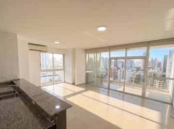 Apartamento de 2 habitaciones, Panamá · Alquilo Apt PH Quadrat | 2 Recámaras con Jacuzzi en Terraza