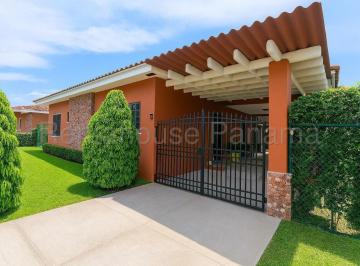Casa de 3 habitaciones, Chame · Casa en Venta en Chame