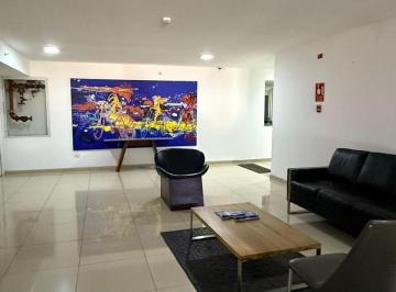 Apartamento de 3 habitaciones, Panamá · Venta de Apartamento en PH Delavista en San Francisco