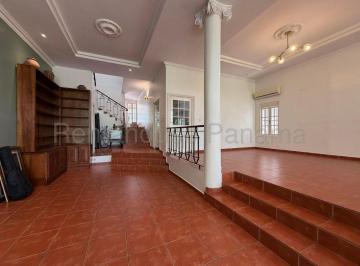 Casa de 4 habitaciones, Panamá · Venta Casa Betania