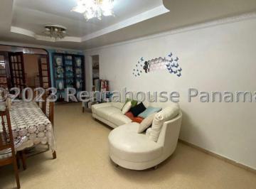 Casa de 3 habitaciones, Panamá · Venta de Casa en Chanis Altos del Romeral M²: 250