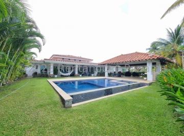 Casa de 4 habitaciones, San Carlos · Vendo Casa en Playa en Vista Mar