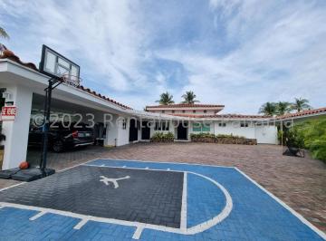 Casa de 4 habitaciones, San Carlos · Venta de Casa con 993 m² en San Carlos PH Vista Mar Golf 26 - 7559sr