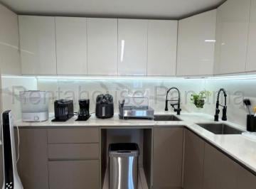 Apartamento de 2 habitaciones, Panamá · Apartamento en Paitilla PH Mirabel en Venta
