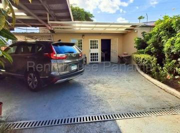 Casa de 3 habitaciones, Panamá · Venta de Casa en Coco del Mar M&sup2;: 319