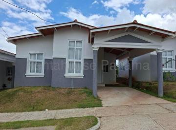 Casa de 3 habitaciones, La Chorrera · Venta de Casa en Chorrera Abs26 - 6795
