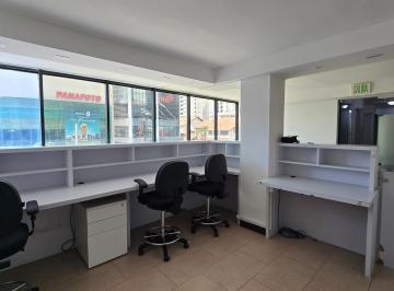 Oficina comercial · 130m² · 1 Recámara · 2 Estacionamientos · Oficina en Alquiler en Calle 50
