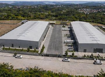 Bodega-Galpón-Depósito , Panamá · Venta de Bodega en Las Mañanitas, Excelente Ubicación