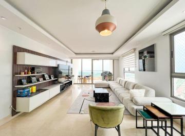 Apartamento de 3 habitaciones, Panamá · Vista Al Mar y Golf Greenview